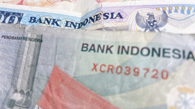 インドネシアルピアのお得な外貨両替はこれ！両替・外貨引出を徹底比較